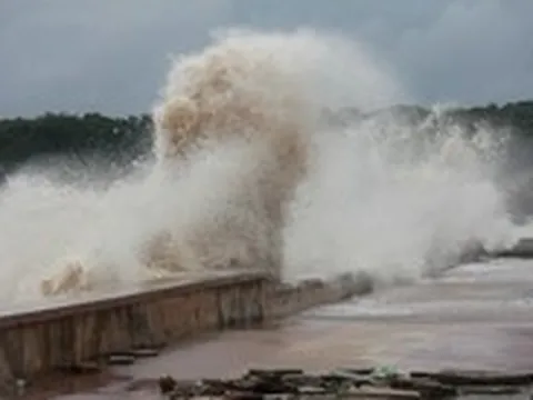 Thời tiết hôm nay 19-7: Miền Bắc ngày nắng nóng đêm mưa, miền Nam mưa dông