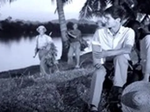 Phim chiến tranh chiếu trước chiến thắng 30-4 một năm là phim gì?