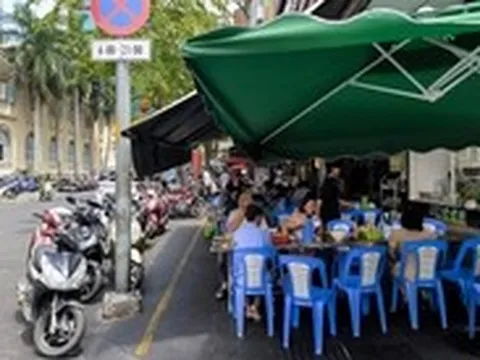Ngưng dùng tạm vỉa hè có trả phí, sẽ có đề án quản lý vỉa hè cho TP.HCM mới