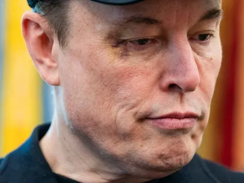 Robotaxi: Canh bạc ai cũng hiểu chỉ trừ Elon Musk vẫn ‘u mê’