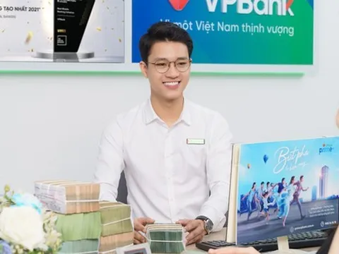 Lãi suất ngân hàng VPBank mới nhất tháng 7/2025: Gửi kỳ hạn nào có lãi suất cao nhất?