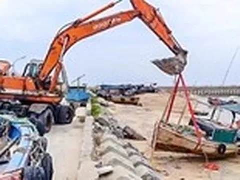Bão số 3: Hải Phòng bắt đầu mưa, gió cấp 6, sóng biển cấp 8