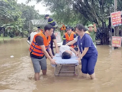 Chuyên gia chỉ mặt những dịch bệnh “ẩn mình” trong mùa mưa bão