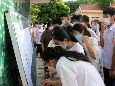 Tuyển sinh đại học 2025: Gần 100 trường đại học công bố điểm sàn