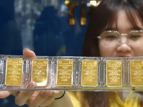 Giá vàng sáng nay giảm sâu, người mua vàng miếng SJC có thể lỗ nặng