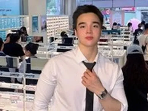 TikToker Tun Phạm và chuỗi mắt kính 'đường ai nấy đi'