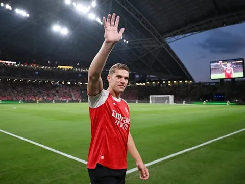 HLV Arteta có tiết lộ bất ngờ về kế hoạch ra mắt "sát thủ" Gyokeres của Arsenal