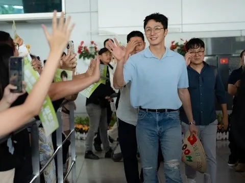 Nam diễn viên nổi tiếng Hàn Quốc đến Việt Nam