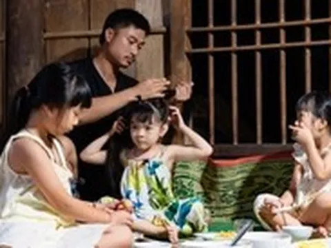 'Giang hồ' Duy Hưng tự nhiên có bốn cô con gái