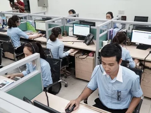 Chuyên gia dự báo 3 công việc dễ bị AI thay thế trong 2 năm tới