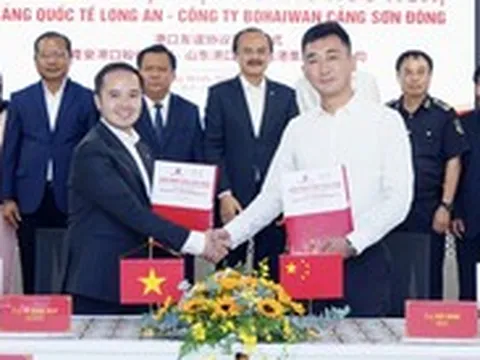 Cảng quốc tế Long An ký hợp tác với Cụm cảng Sơn Đông Trung Quốc và hãng tàu của Singapore