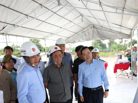 Lý do đường Hồ Chí Minh đoạn An Giang - Cà Mau chậm tiến độ