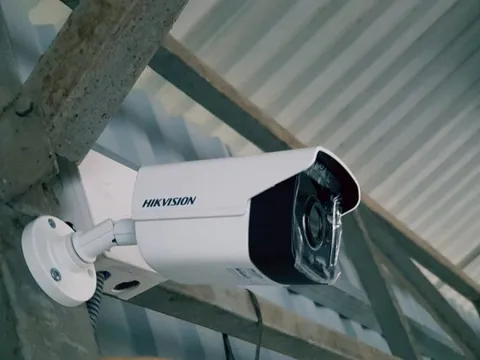 Coi chừng camera giám sát nhà bạn đang "phản chủ"