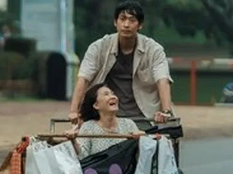 Mang mẹ đi bỏ thu 77 tỉ đồng, lật đổ Conan Movie 28