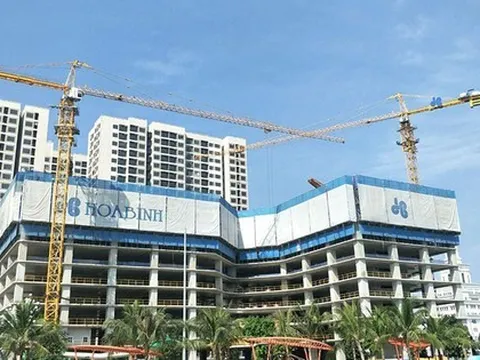 Xây dựng Hòa Bình nợ bảo hiểm hơn 60 tỷ đồng, thoát lỗ bán niên nhờ bán tài sản