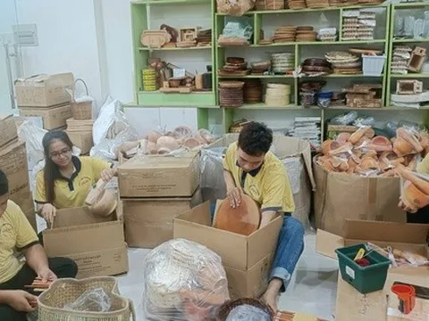 Bán hàng online ngày càng khó