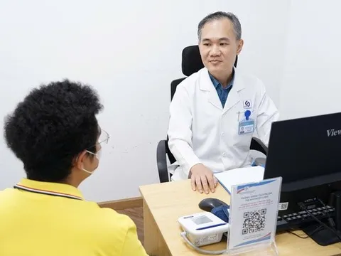 Từ nỗi lo không con đến niềm vui làm cha của người đàn ông mắc vô sinh hiếm gặp