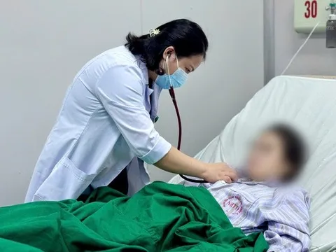 Phổi “trắng xoá” vì lao, thai phụ trẻ được cứu sống trong gang tấc
