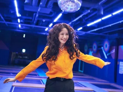 "Nữ thần Kpop" Yoona nhảy sông Hàn giữa đêm khiến cư dân mạng thót tim