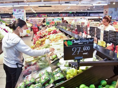 Coi bán lẻ là 'đầu kéo' phát triển