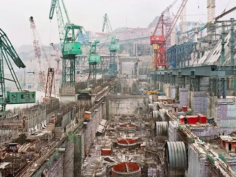 Di dời 1,4 triệu người dân khỏi 13 thành phố và 1.350 ngôi làng vì siêu dự án 37 tỷ USD, công nghệ xây dựng đằng sau gây choáng