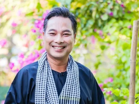Nam ca sĩ là "vua cát-xê" sau 20 năm giải nghệ, giờ thành tỷ phú và cuộc sống viên mãn