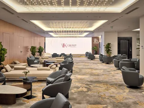 Kết nối dịch vụ toàn diện cho sàn BĐS vừa và nhỏ trong văn phòng hiện đại