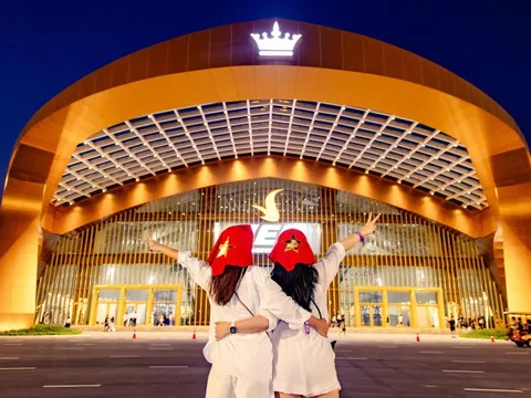 Đến 8Wonder nghe nhạc, check in Trung tâm Hội chợ Triển lãm Quốc gia