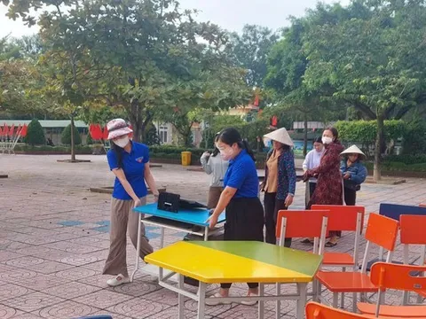 Hà Tĩnh: Hơn 67.000 học sinh nghỉ học nhằm đảo bảo an toàn trước bão số 5