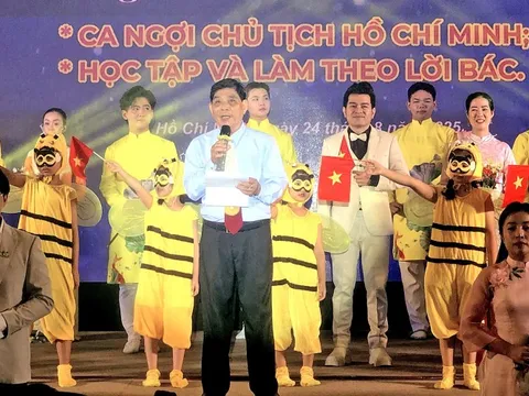 Học Bác tự phê bình, phê bình cùng nhạc sĩ Nguyễn Văn Sanh