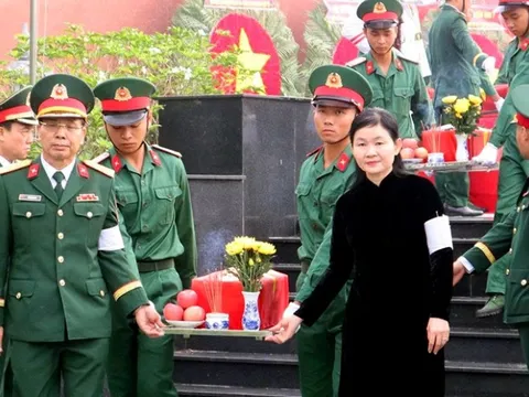 Đồng Nai truy điệu, an táng hài cốt liệt sĩ hy sinh ở sân bay Lộc Ninh