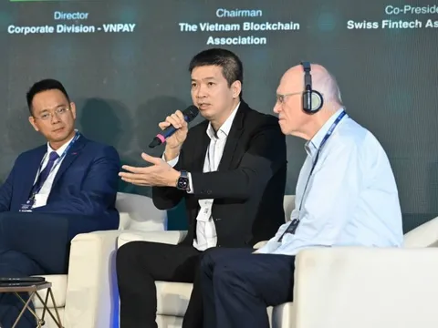 Chuyên gia gợi mở mô hình lý tưởng để Trung tâm tài chính quốc tế đầu tiên của Việt Nam gia tăng nguồn vốn ngoại tệ cho địa phương