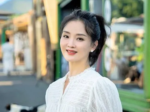 "Mỹ nhân đẹp nhất Hoàn Châu Cách Cách": Tuổi 51 vẫn còng lưng trả nợ cho chồng tỷ phú