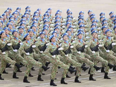 Đội hình diễu binh, diễu hành A80 hoàn thành nhiệm vụ, trở về đơn vị