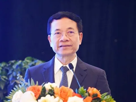 Bộ trưởng Nguyễn Mạnh Hùng: Việt Nam có lợi thế trở thành ‘gã khổng lồ bé nhỏ’ có thể tạo ra sự thay đổi lớn trong kỷ nguyên AI
