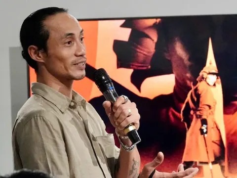 Phạm Anh Khoa thấy 'áp lực tích cực' khi ra mắt MV Dân tôi ca
