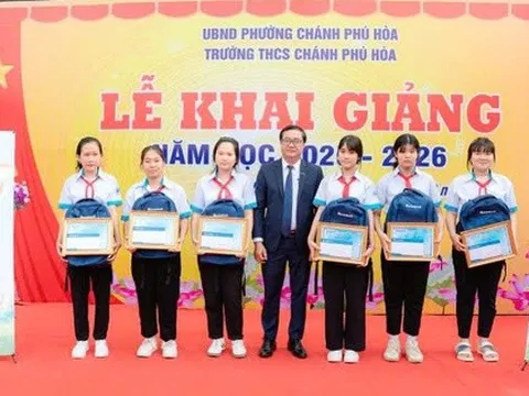 Sacombank “Ươm mầm cho những ước mơ” – Chung tay vun đắp thế hệ trẻ
