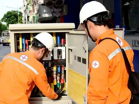 Dân khó được chọn nhà cung cấp điện, EVN vẫn là 'duy nhất'