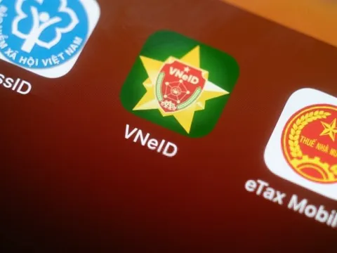 Bộ Công an cảnh báo lừa đảo, cài VNeID giả sau sáp nhập