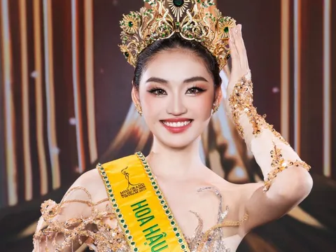 Tân Miss Grand Vietnam Nguyễn Thị Yến Nhi: Ba phụ hồ, mẹ bán vé số nuôi ước mơ hoa hậu của con
