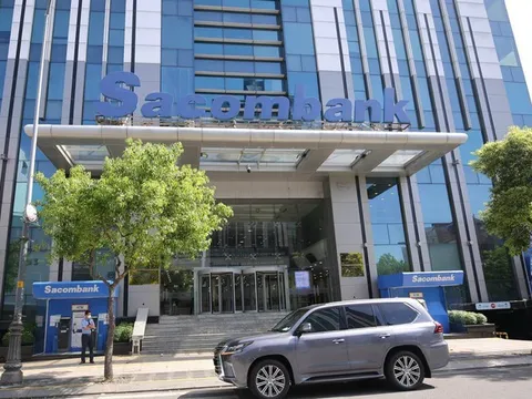 Bất ngờ, cổ đông Sacombank không thông qua bổ sung chủ tịch làm đại diện pháp luật