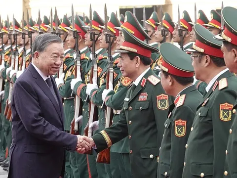 Tổng Bí thư: Ưu tiên công nghệ lõi cho thiết kế, chế tạo khí tài hiện đại, có ý nghĩa chiến lược