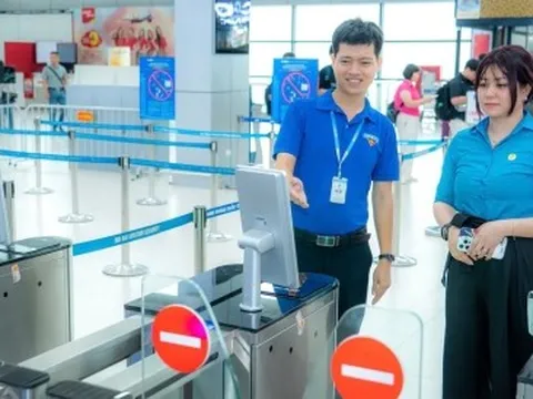 Làm thủ tục lên máy bay bằng VNeID: Những sân bay nào đã triển khai?