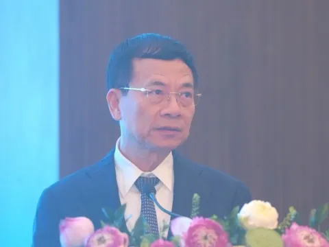 'Sức mạnh của AI có thể lớn hơn năng lượng hạt nhân'
