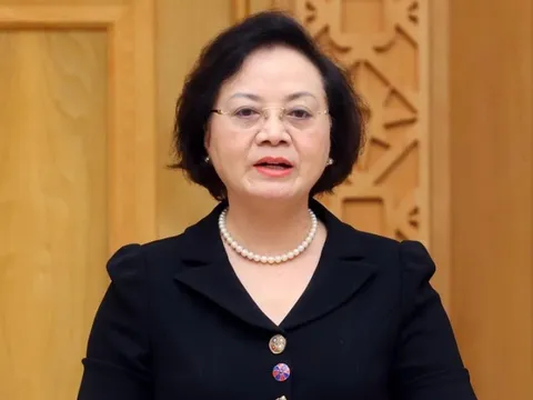 141.444 người đã nghỉ việc sau sáp nhập