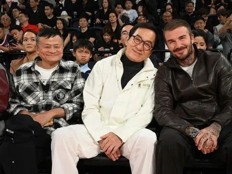 David Beckham xuất hiện bên Thành Long và Jack Ma, gây sốt mạng xã hội