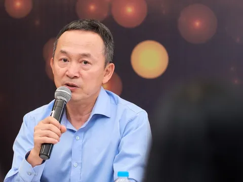 Nhạc sĩ Quốc Trung ‘nói dối’ mới mời được dàn nhạc lâu đời nhất nước Anh về Việt Nam diễn