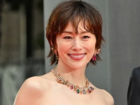 Mỹ nhân Nhật Bản Ryoko Yonekura vướng nghi vấn dùng ma túy, bạn trai mất tích khó hiểu