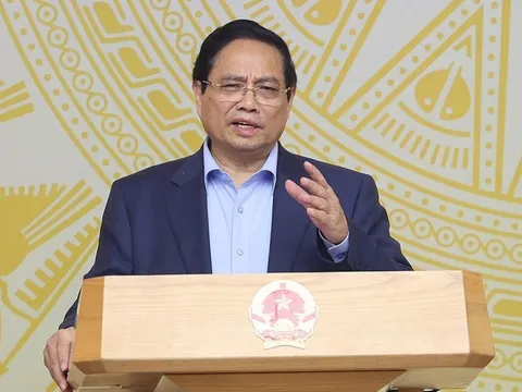 Thủ tướng: Đưa giao dịch bất động sản lên sàn để kiểm soát giá, có chính sách thuế ngăn thổi giá