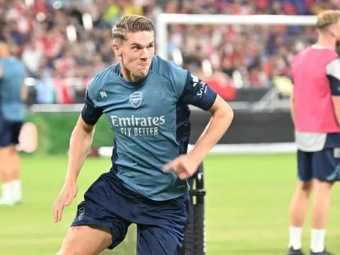 Đồng đội tại Arsenal tiết lộ sức mạnh đáng sợ của Gyokeres